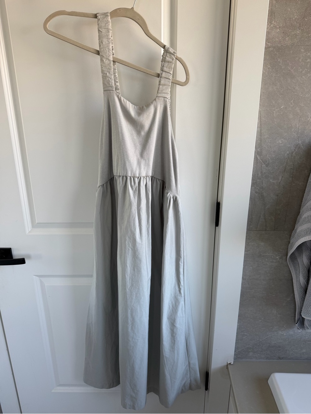 Zara Light Gray Maxi Dress with Ruffled Straps New With Tags